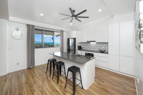 SEA-Renity On Castle Hill - Tweed Heads Accommodation 3