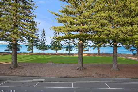 SEABREEZE At Victor Harbor - Tweed Heads Accommodation 1