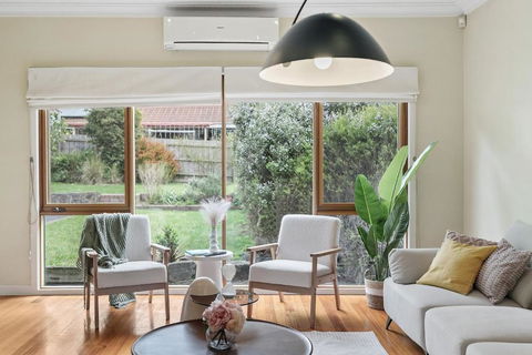 Stunning Family Home The Heart Of Box Hill North - Tweed Heads Accommodation 1
