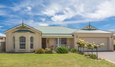 Beachside At Normanville - 7 Ronald Street - Tweed Heads Accommodation 1