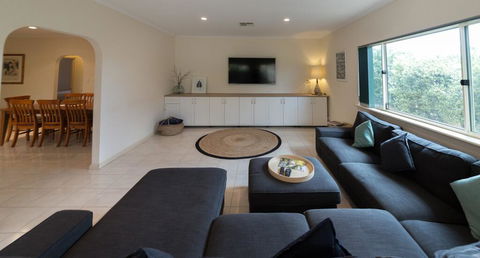 Beachside At Normanville - 7 Ronald Street - Tweed Heads Accommodation 3