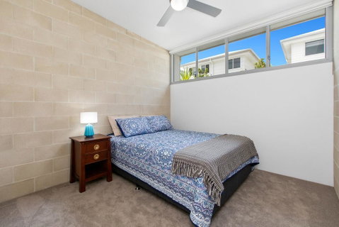 BEACHSIDE HAVEN - Tweed Heads Accommodation 2