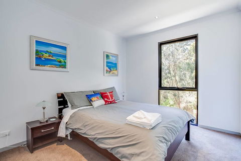 Beautiful Beachfront Apartment At Capel Sound - Tweed Heads Accommodation 3