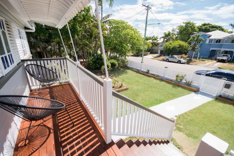 Beautiful Queenslander - Tweed Heads Accommodation 2