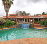 Beautiful Resort Retreat Villa in the Yarra Valley - Entertainer's delight - Tweed Heads Accommodation