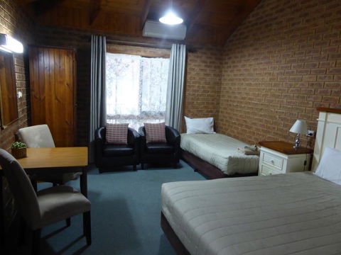 Beechworth Carriage Motor Inn - Tweed Heads Accommodation 1