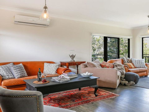 Bellara - Your Home Among The Gum Trees! - Tweed Heads Accommodation 1