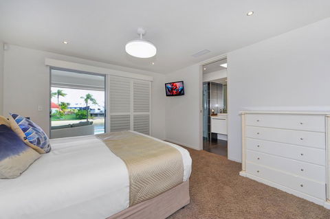Belle Of Broadbeach - Tweed Heads Accommodation 1