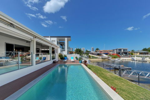 Belle Of Broadbeach - Tweed Heads Accommodation 0
