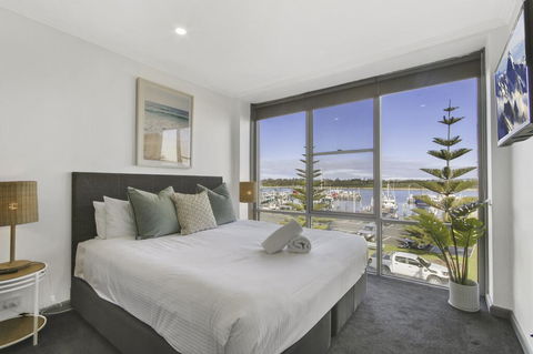 Bellevue On The Lakes - Tweed Heads Accommodation 2