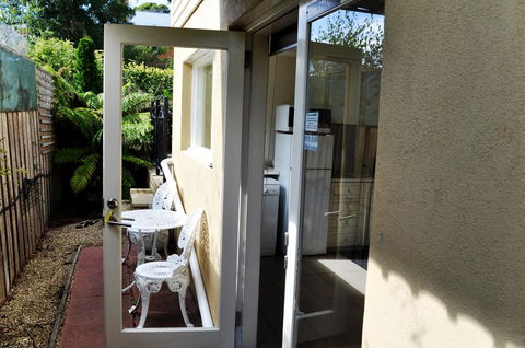 Belton Apartments - The Studio - Tweed Heads Accommodation 2