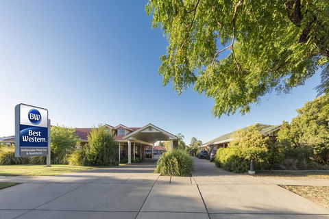 Best Western Ambassador Motor Inn & Apartments - Tweed Heads Accommodation 1