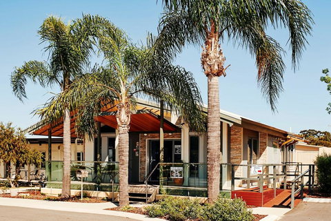 BIG4 Perth Midland Tourist Park - Tweed Heads Accommodation 0