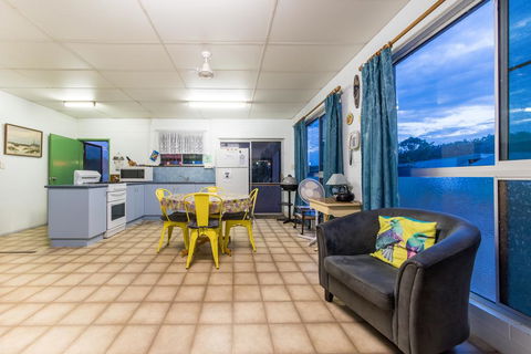 Birdsong House- Dingo Beach - Tweed Heads Accommodation 2