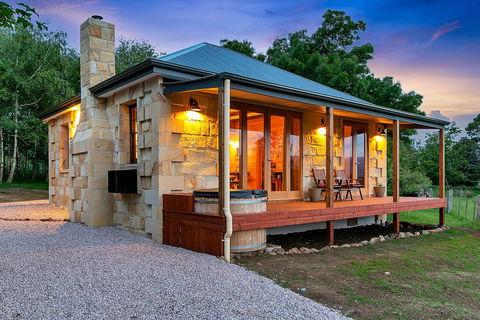 Blackwood Park Cottages Mole Creek - Tweed Heads Accommodation 0