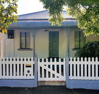 Blue and White Nile - Tweed Heads Accommodation