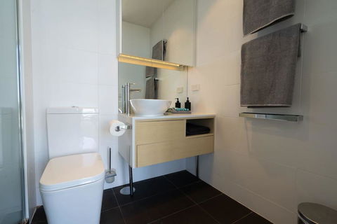 Blue Moon At Watson - Wifi - Gym - Pool - Cafe - Tweed Heads Accommodation 3