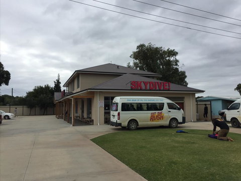 Blue Sky Apartment - Tweed Heads Accommodation 1