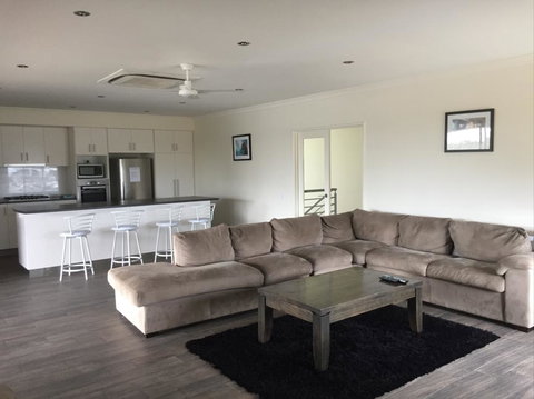 Blue Sky Apartment - Tweed Heads Accommodation 0