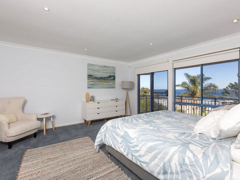 Blue Waters At Gerroa - Tweed Heads Accommodation 1