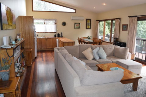 Bluebell Cottage - Tweed Heads Accommodation 2