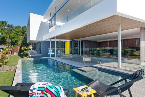 Bluey's Beach House - 5 Bedroom - Tweed Heads Accommodation 0