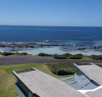 Boathouse - nearly in the water and wonderful views - Tweed Heads Accommodation