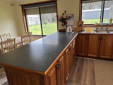 The House In Large Garden - Tweed Heads Accommodation 1