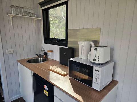 The Verge Of Nowhere Oak By Tiny Away - Tweed Heads Accommodation 1