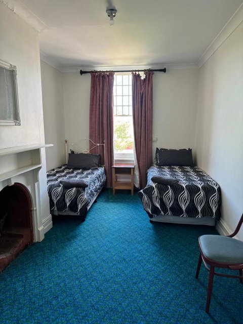 Thommos Pub - Tweed Heads Accommodation 3