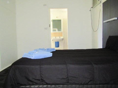 Tinman Roadhouse - Tweed Heads Accommodation 1