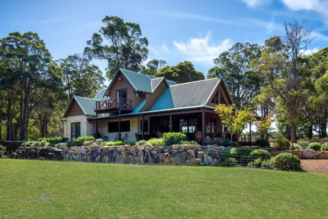 Tintagel Estate I Private Properties - Tweed Heads Accommodation 0