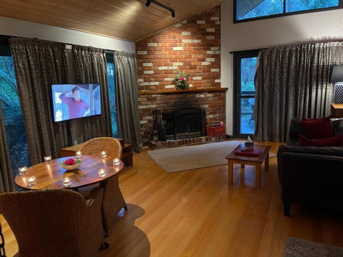 Woodlands Rainforest Retreat - Tweed Heads Accommodation 0