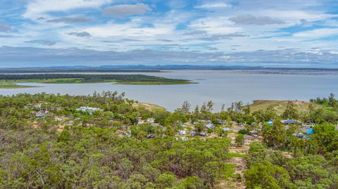 BIG4 Lake Maraboon Holiday Village - Tweed Heads Accommodation 0