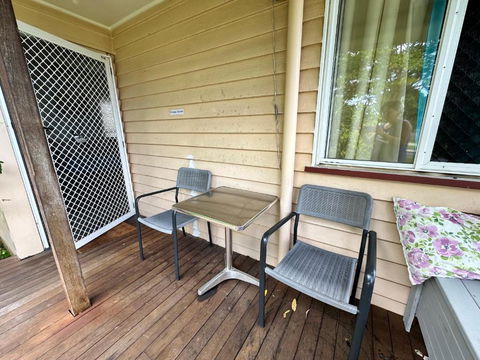 Zen Escape Guest House- Hidden Little Gem, Funky Corner, Boutique Granny Flat - Tweed Heads Accommodation 2