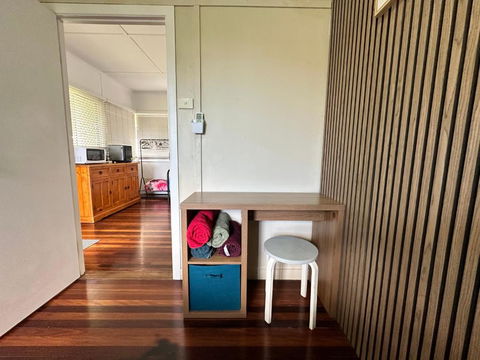 Zen Escape Guest House- Hidden Little Gem, Funky Corner, Boutique Granny Flat - Tweed Heads Accommodation 1