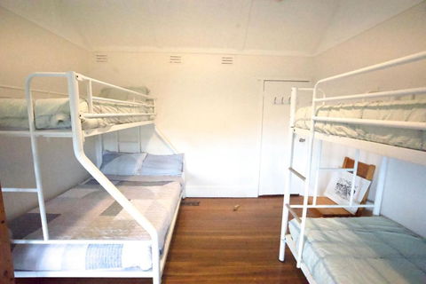 YHA Pittwater Eco, Sydney - Tweed Heads Accommodation 3