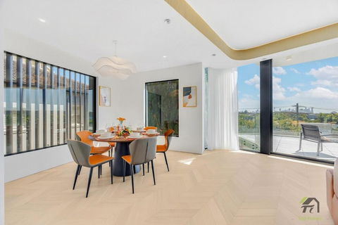 Whispering Pines With 4 Bedroom In Vaucluse - Tweed Heads Accommodation 3