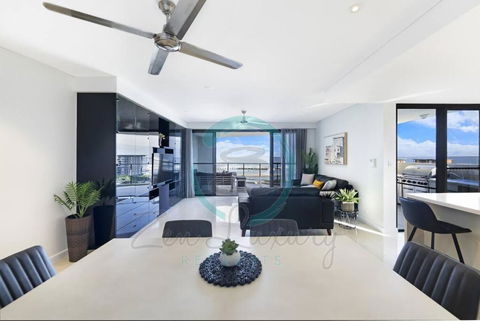 ZEN AT ARKABA 3BR Luxury Waterfront Apt Pool + BBQ - Tweed Heads Accommodation 0