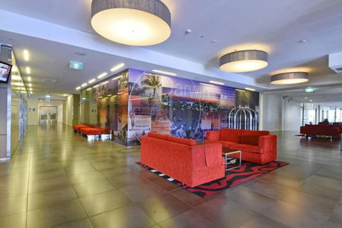ZEN CITY & SEA Executive 1-BR Suite In Darwin CBD - Tweed Heads Accommodation 2