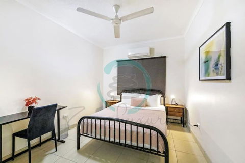 ZEN FORESHORE Cozy 2-BR, 2-BA Holiday Home + Pool - Tweed Heads Accommodation 2
