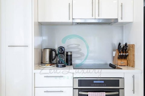 ZEN SUNSHINE - COZY 2-BR/2-BA OCEAN VIEW RETREAT - Tweed Heads Accommodation 1