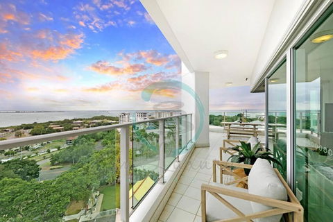 ZEN TOWERS: Cozy Executive 3-BR Family Apt In Darwin City - Tweed Heads Accommodation 0