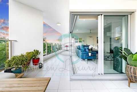 ZEN Tree Blossom: 3-BR Luxury Apt Near Waterfront - Tweed Heads Accommodation 3