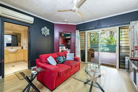 ZEN MARKETS - Boutique 1-BR Apt Near Parap Markets - Tweed Heads Accommodation 0