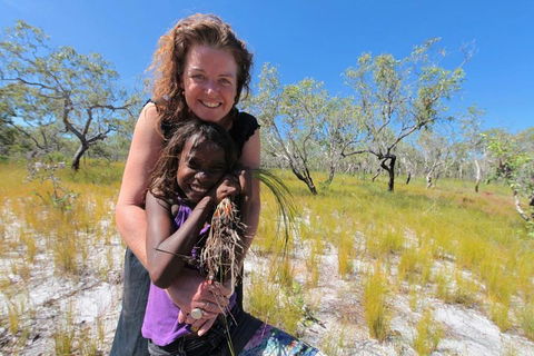 Gay-Wu Woman's 5 Day Yolngu Homeland Tour - Tweed Heads Accommodation 1