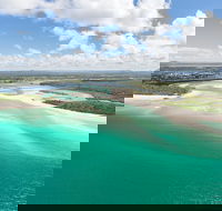 Deluxe Seaplane Tour Noosa to Glasshouse Adventure for 2 with Photobook - Tweed Heads Accommodation
