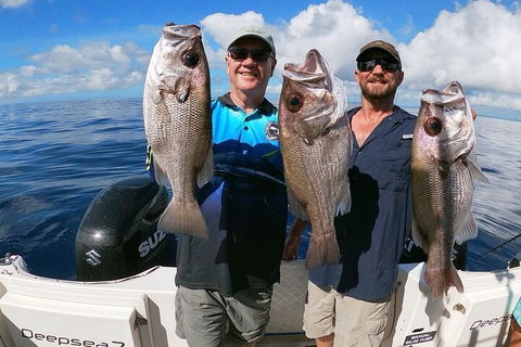 Full Day 9.5 Hour Offshore Fishing Charter - Tweed Heads Accommodation 1