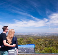 Cleland Wildlife Park Tour from Adelaide including Mount Lofty Summit - Tweed Heads Accommodation