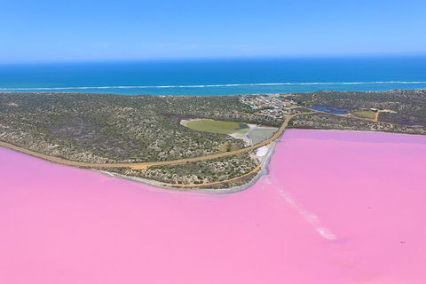 70-minute Pink Lake Scenic Flight - Tweed Heads Accommodation 2